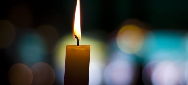 Церковные свечи — приметы, связанные с ними