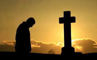 Что можно и нельзя делать родственникам после похорон